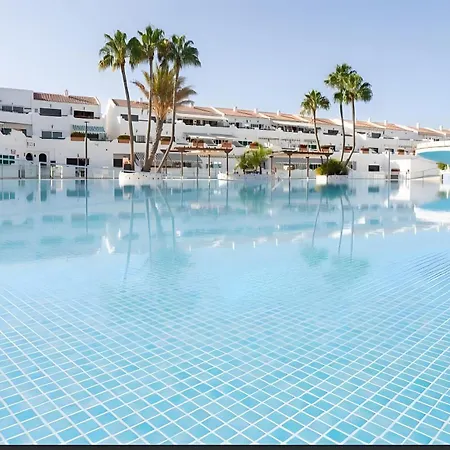 Costa Serena Lejlighed